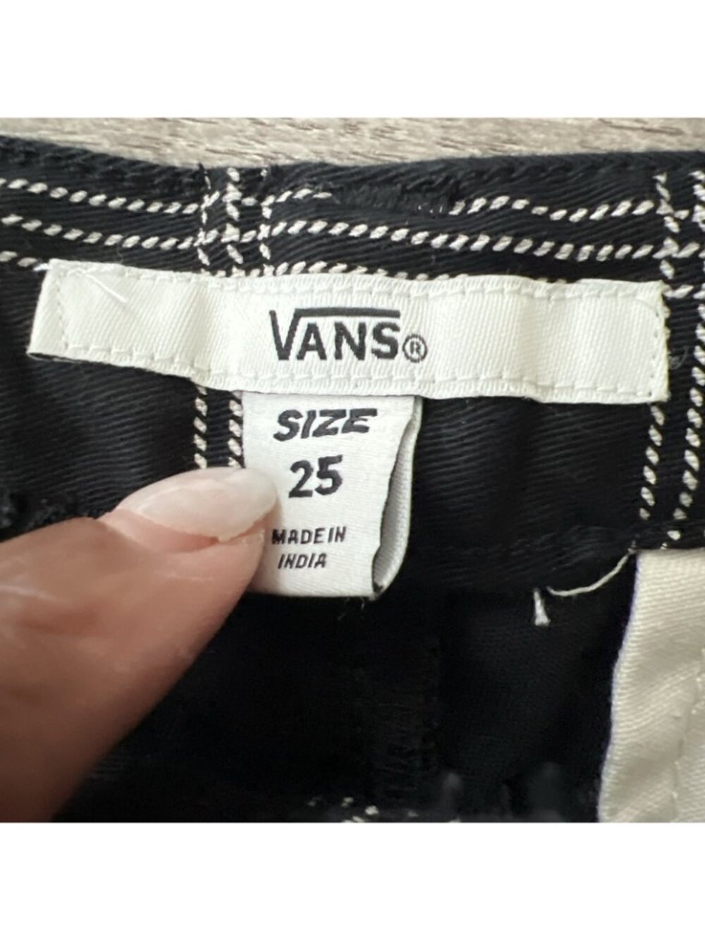 Vans Breanna Relaxed Straight Pants Womens 25 Black Check Plaid Ankle Length - Picture 3 of 16